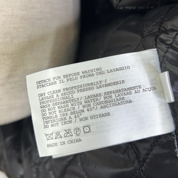 BEA YUK MUI DOWN PUFFER BLACK GOLD NWT  NYLON COAT WITH REMOVEABLE HOOD SZ 42 - Picture 10 of 15